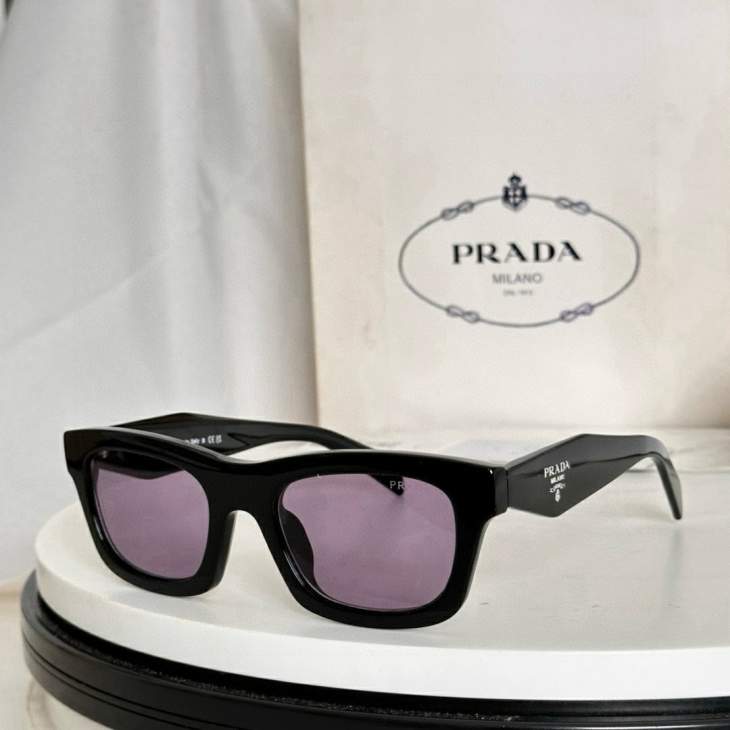 Picture of Prada Sunglasses _SKUfw77644530fw